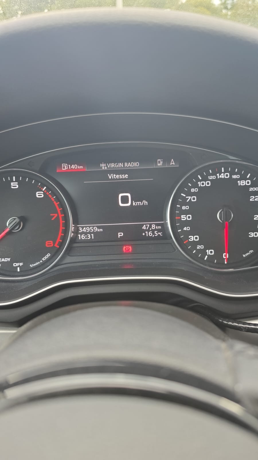 Compteur Audi A4 — véhicule relais taxi — Nantes (44)